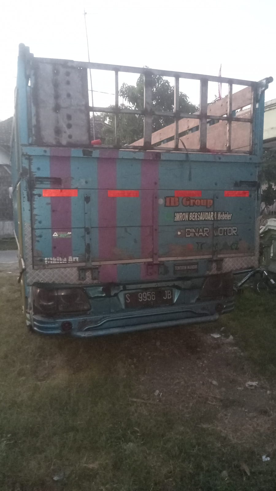 2018 Mitsubishi L300 2018 Mitsubishi L300