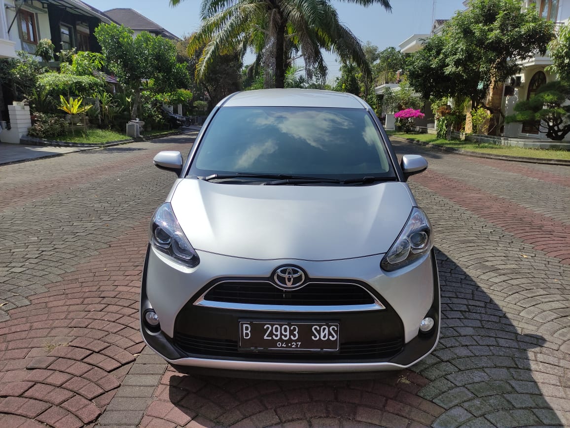 2017 Toyota Sienta 2017 Toyota Sienta