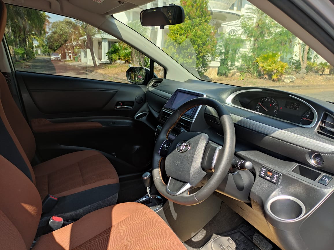 2017 Toyota Sienta 2017 Toyota Sienta