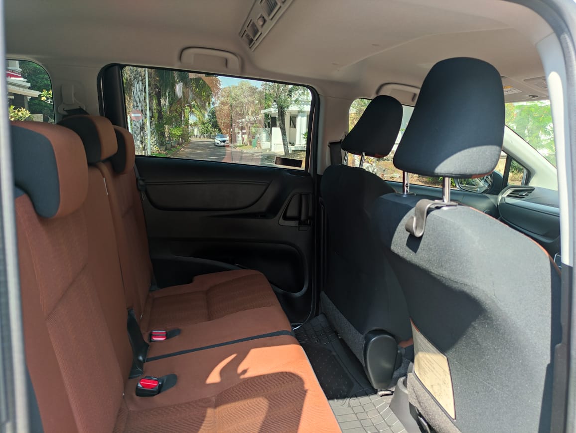 2017 Toyota Sienta 2017 Toyota Sienta