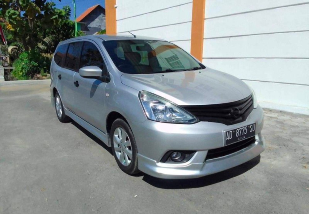 2013 Nissan Grand Livina