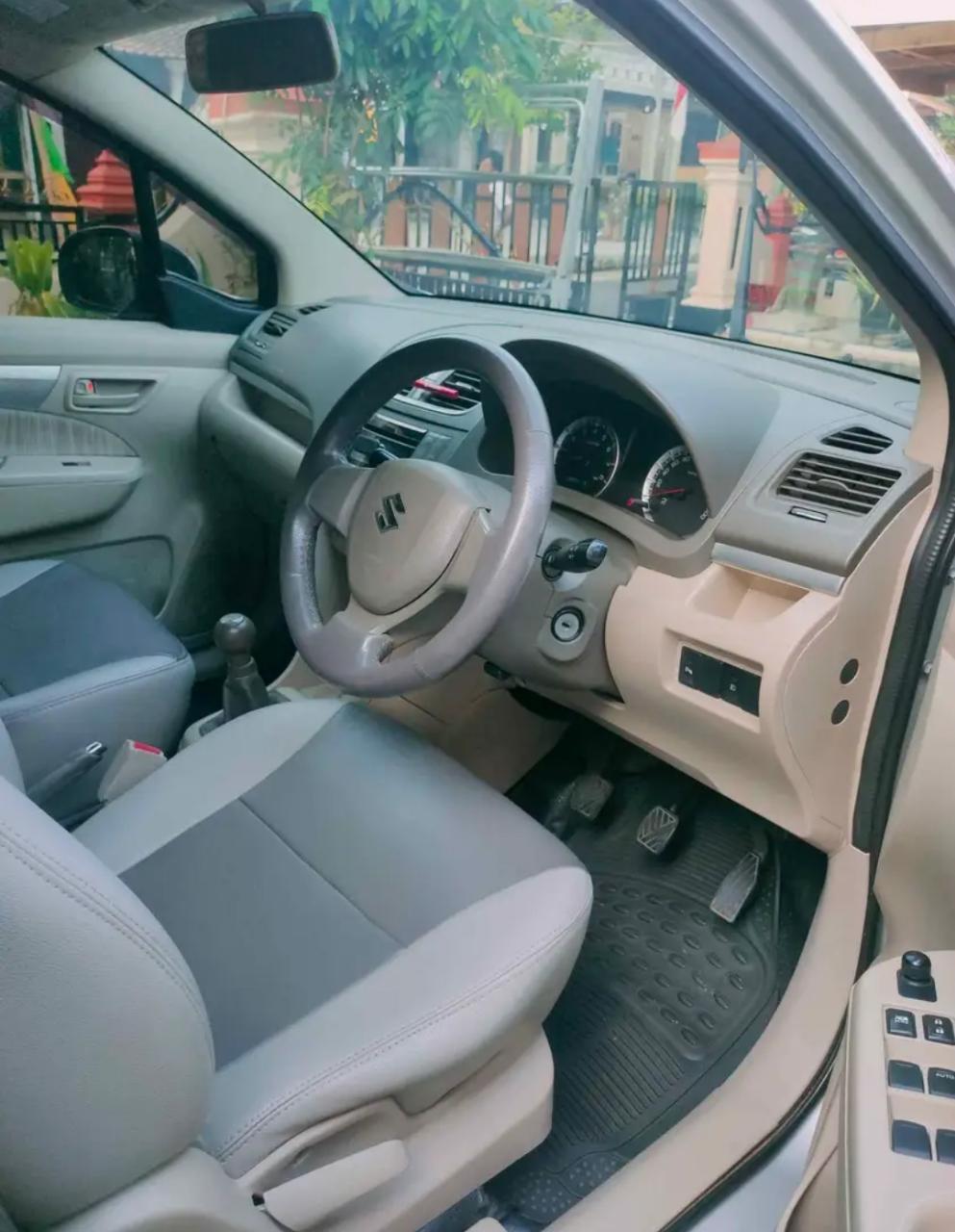 2015 Suzuki Ertiga 2015 Suzuki Ertiga