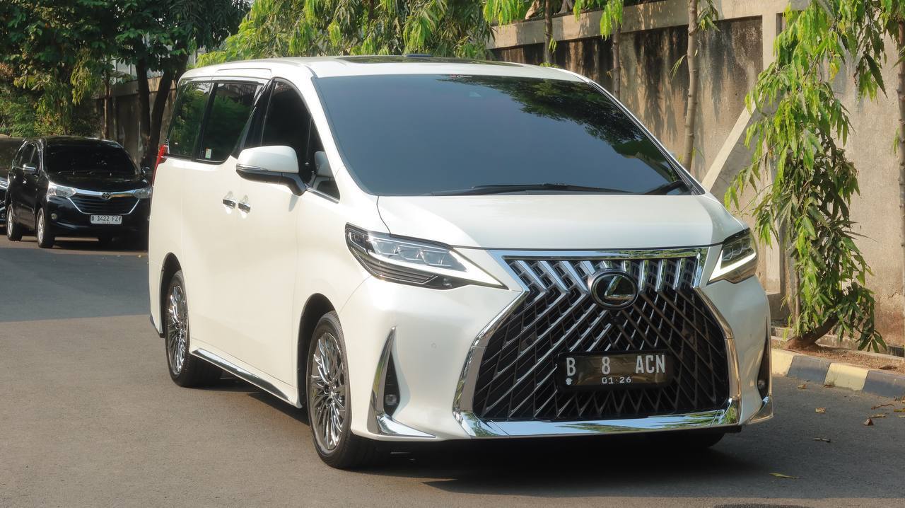 2020 Lexus LM 2020 Lexus LM