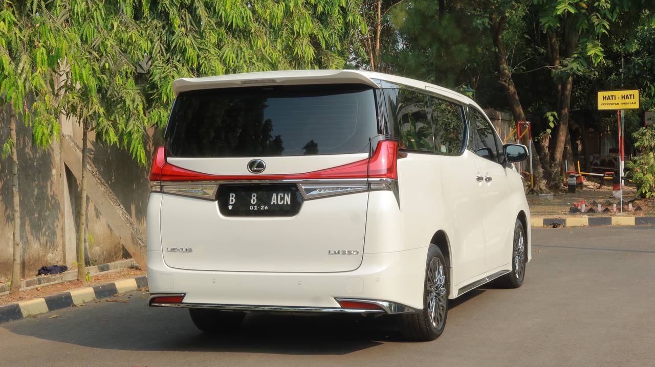 2020 Lexus LM 2020 Lexus LM