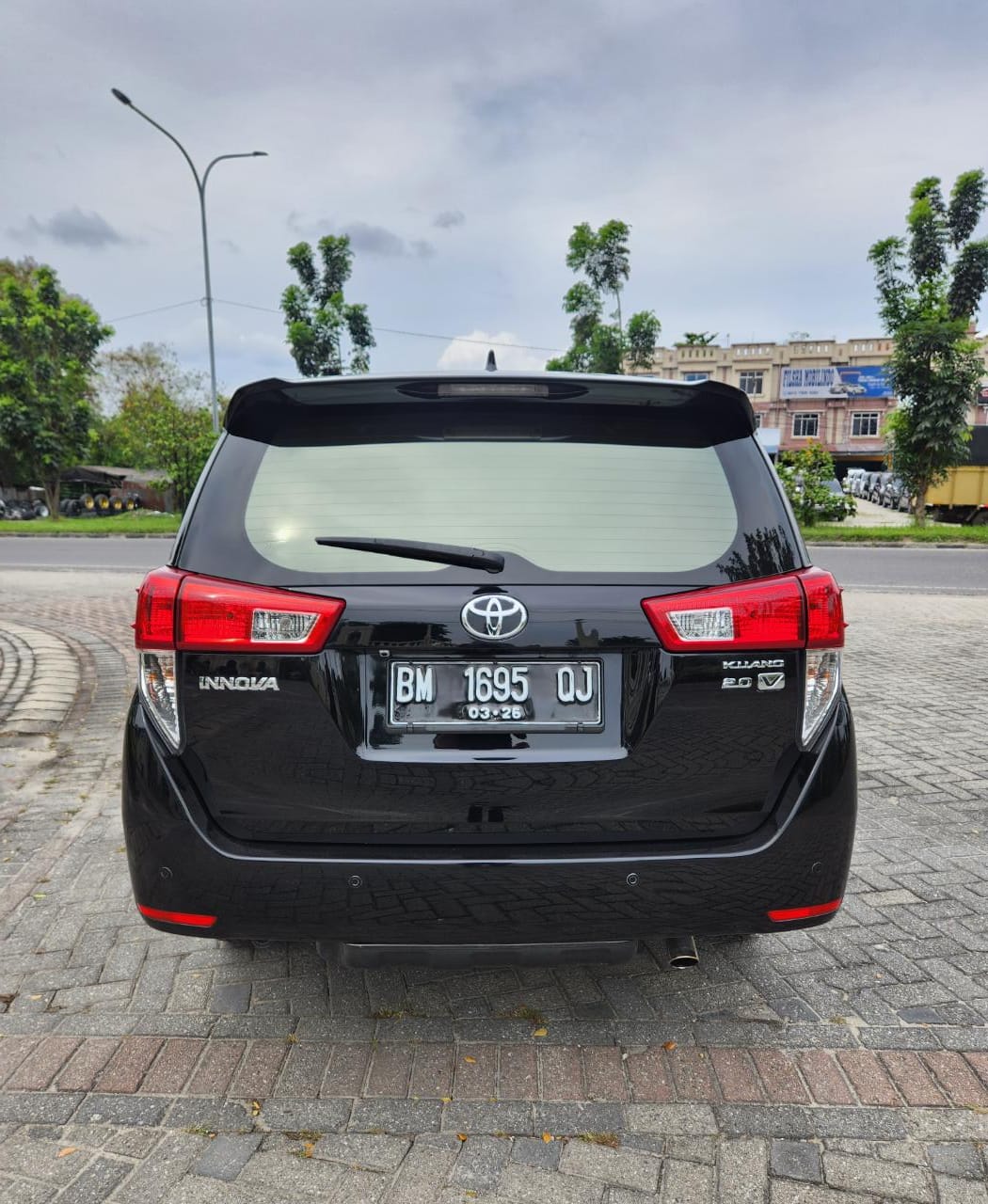 2016 Toyota Kijang Innova 2016 Toyota Kijang Innova