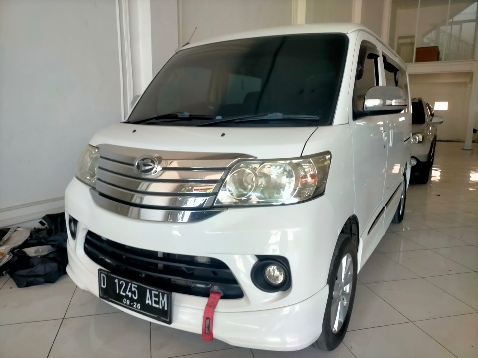 2016 Daihatsu Luxio Bekas 2016 Daihatsu Luxio Bekas