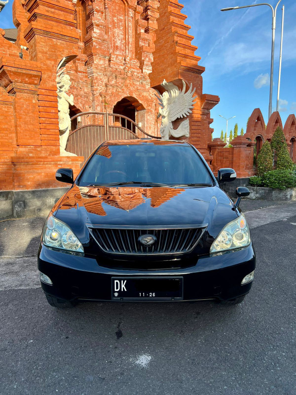 Second Hand 2010 Toyota Harrier Second Hand 2010 Toyota Harrier