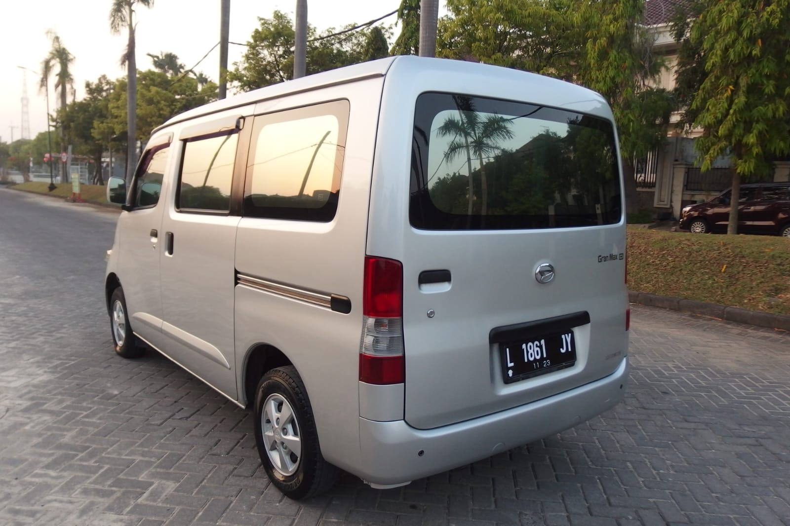2013 Daihatsu Grand Max 2013 Daihatsu Grand Max