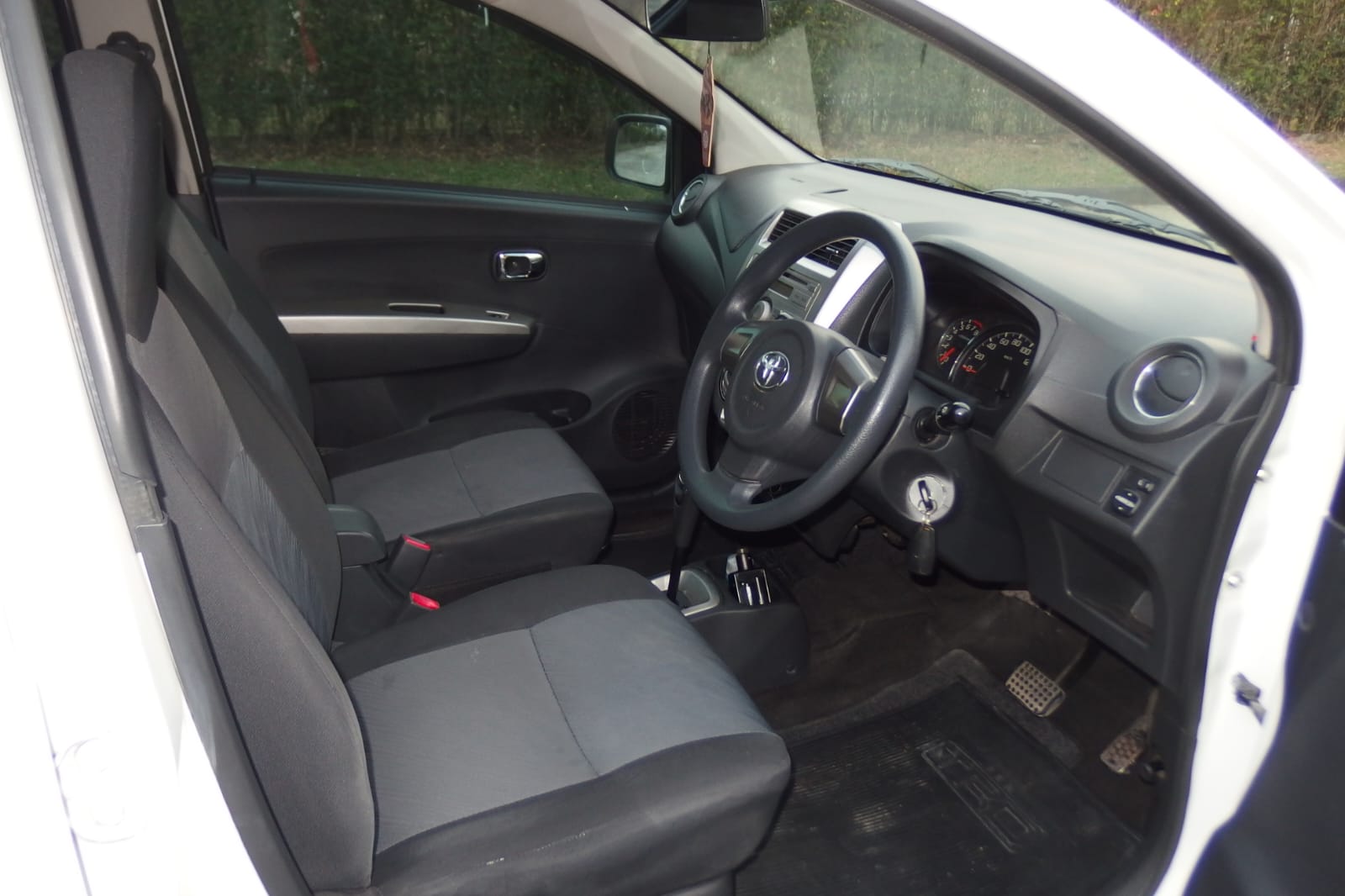 2016 Toyota Agya 2016 Toyota Agya