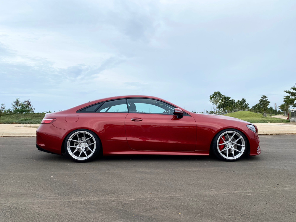 2017 Mercedes Benz E-Class 2017 Mercedes Benz E-Class