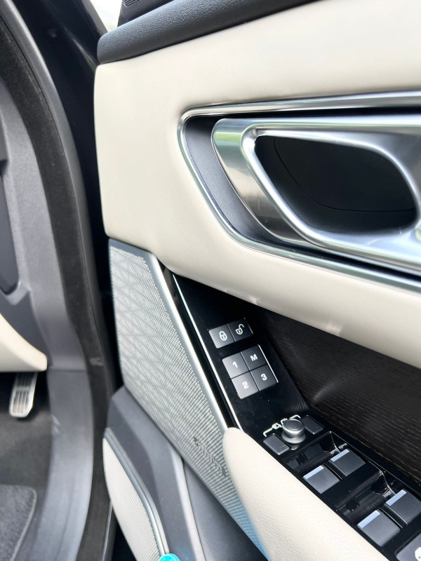 2018 Land Rover Range Rover Velar 2018 Land Rover Range Rover Velar