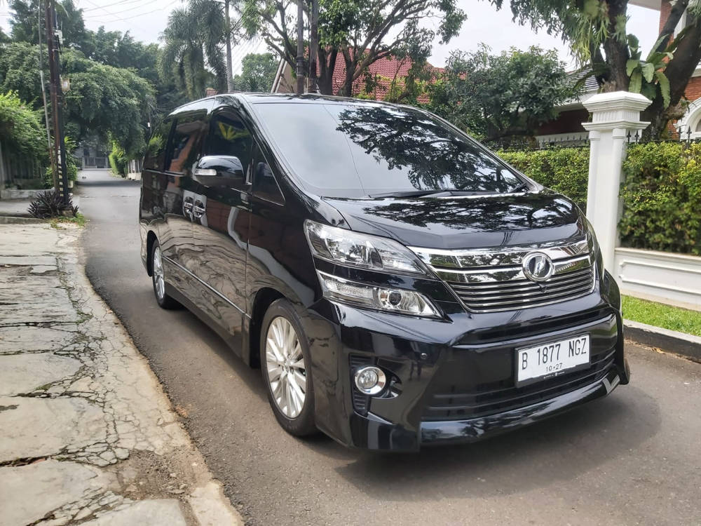 2012 Toyota Vellfire  2.4 ZG AT PREMIUM SOUND 2.4 ZG AT PREMIUM SOUND bekas