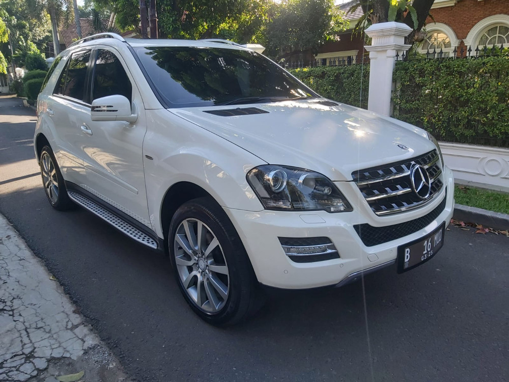 2010 Mercedes Benz ML-Class Bekas 2010 Mercedes Benz ML-Class Bekas