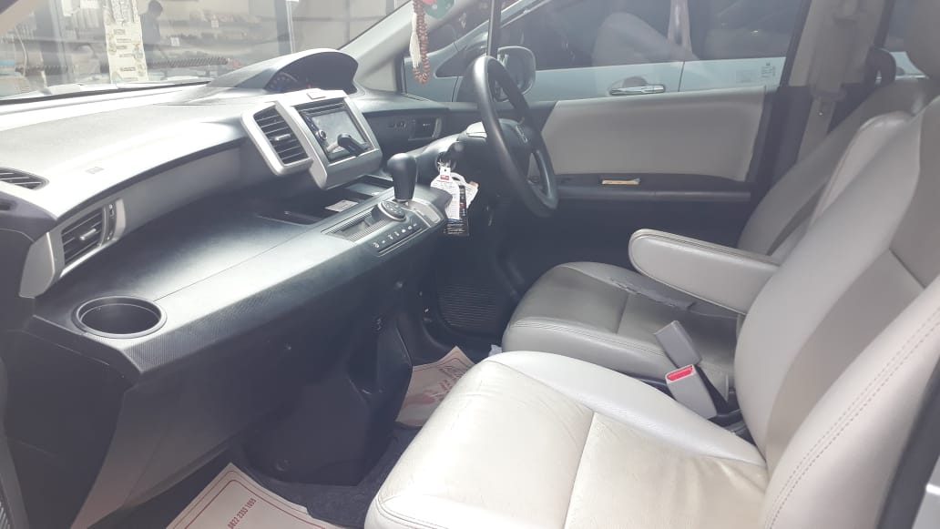 2012 Honda Freed 2012 Honda Freed