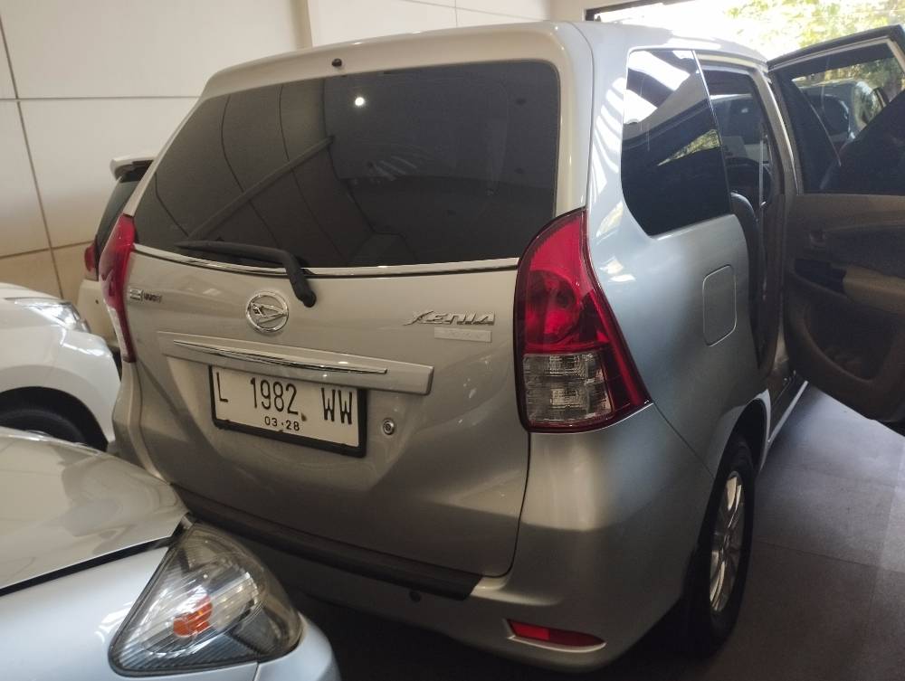 2013 Daihatsu Xenia  R MT DELUXE R MT DELUXE tua