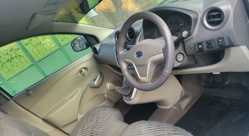 2017 Datsun GO 2017 Datsun GO