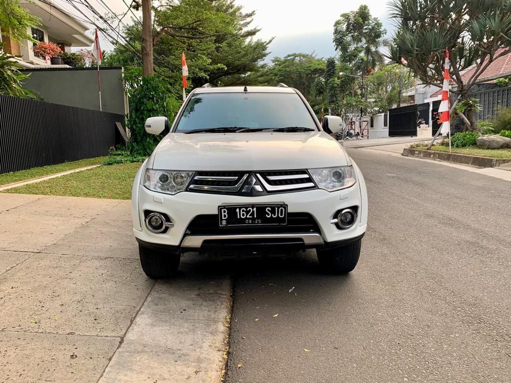 2014 Mitsubishi Pajero Bekas 2014 Mitsubishi Pajero Bekas