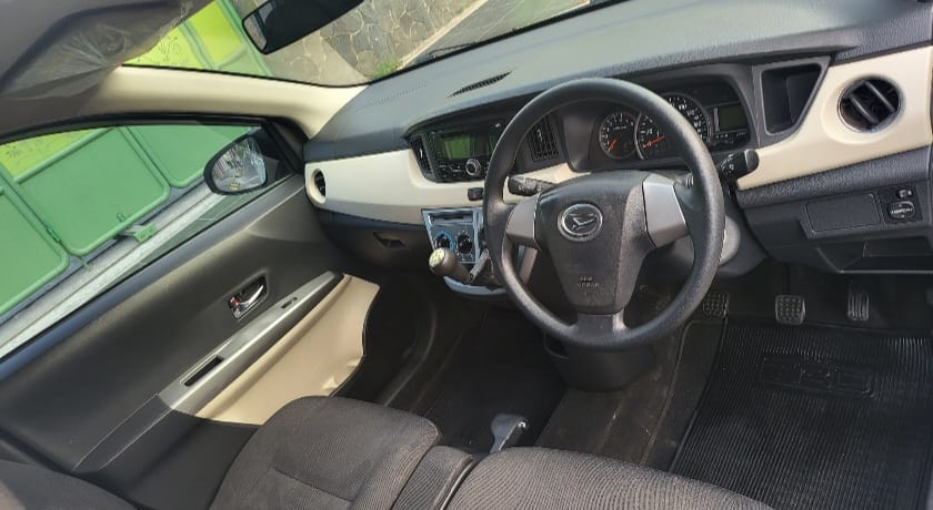 2017 Daihatsu Sigra 2017 Daihatsu Sigra