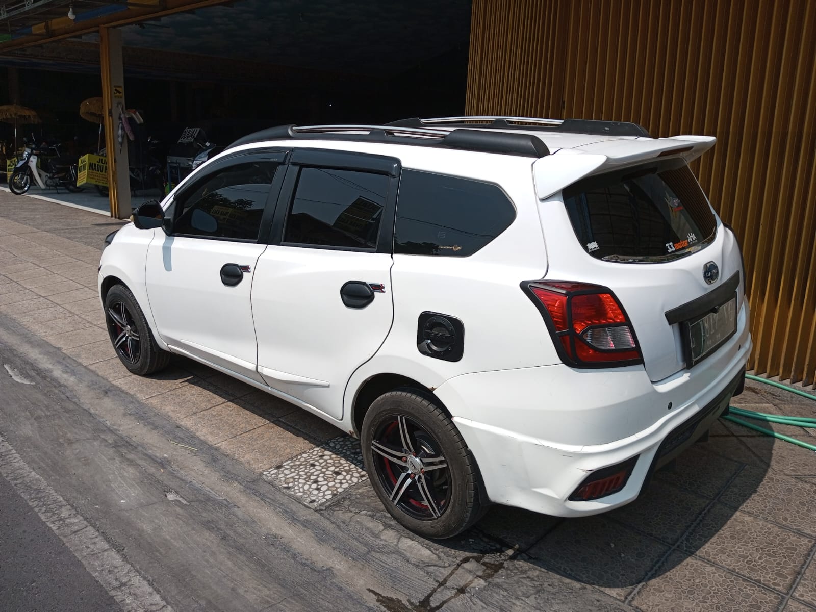 2015 Datsun GO + 2015 Datsun GO +