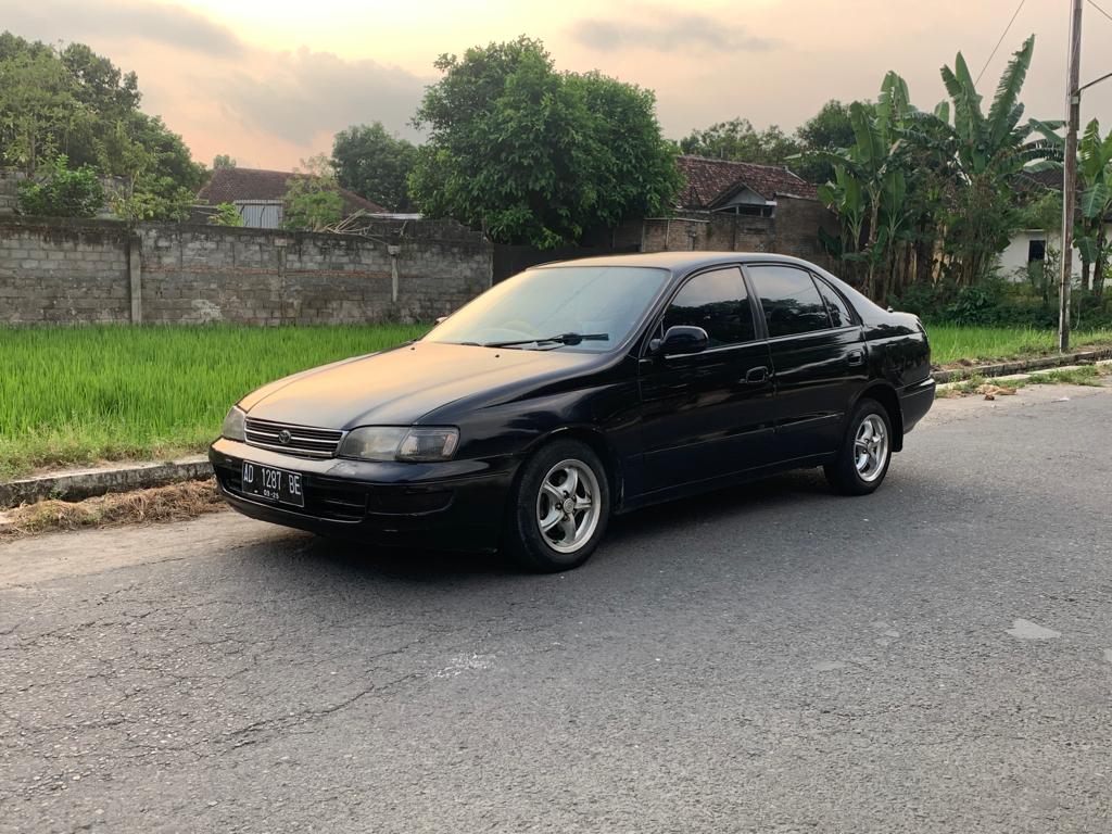 1993 Toyota Corona 1.6 MT Bekas 1993 Toyota Corona 1.6 MT Bekas