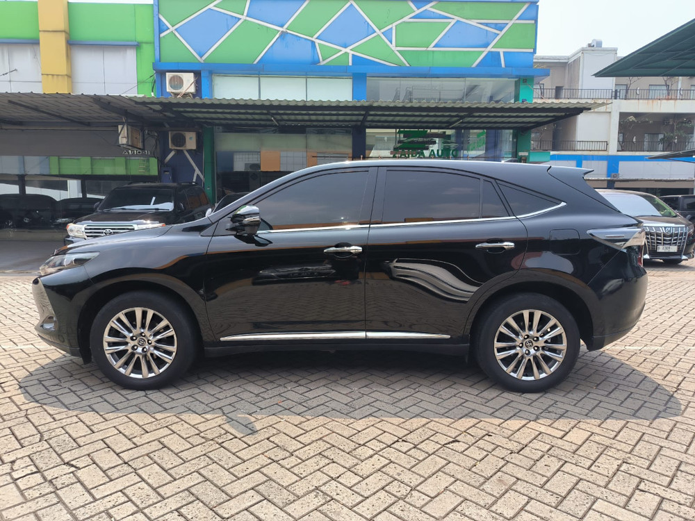 2015 Toyota Harrier Bekas 2015 Toyota Harrier Bekas