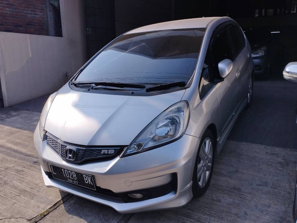 Beli mobil bekas