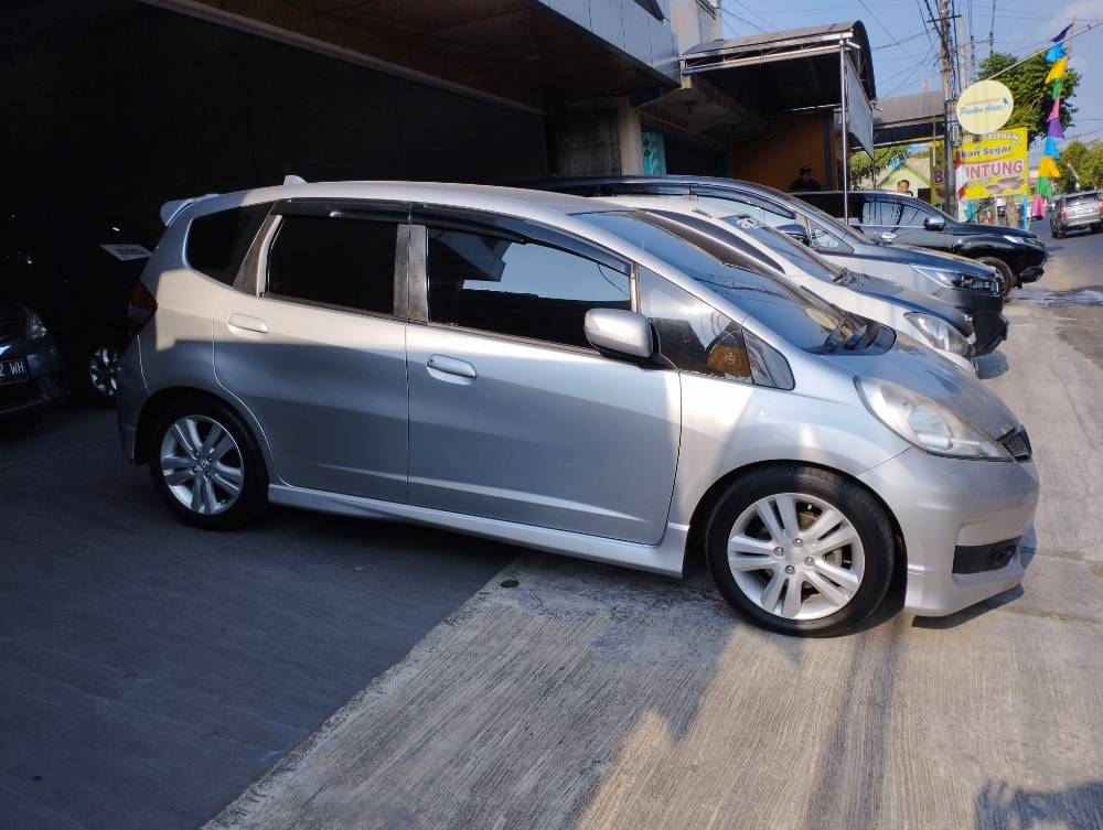 2012 Honda Jazz  1.5L RS AT 1.5L RS AT tua