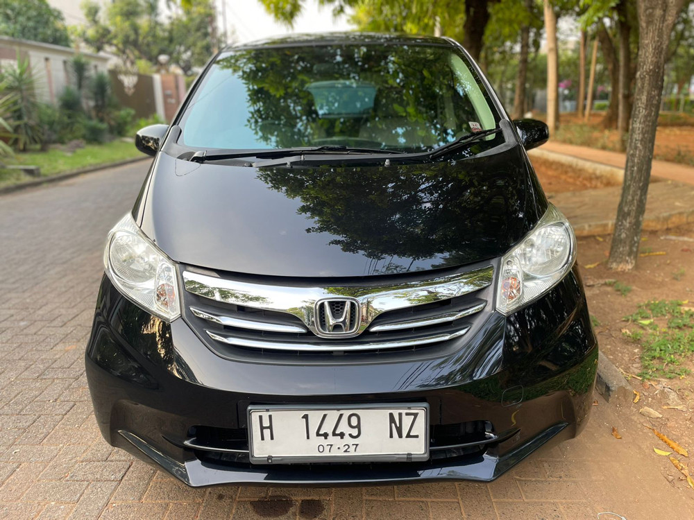 Second Hand 2016 Honda Freed Second Hand 2016 Honda Freed