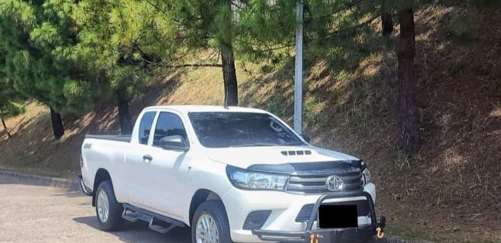 2015 Toyota Hilux Bekas 2015 Toyota Hilux Bekas