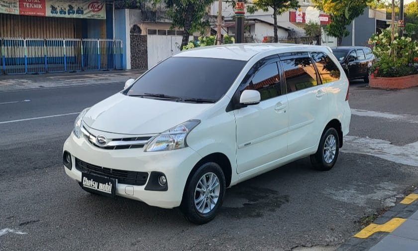 2015 Daihatsu Xenia 2015 Daihatsu Xenia