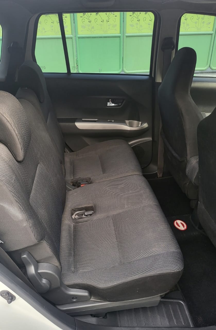 2017 Daihatsu Sigra 2017 Daihatsu Sigra