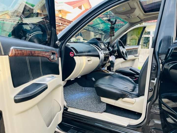 2014 Mitsubishi Pajero Sport 2014 Mitsubishi Pajero Sport