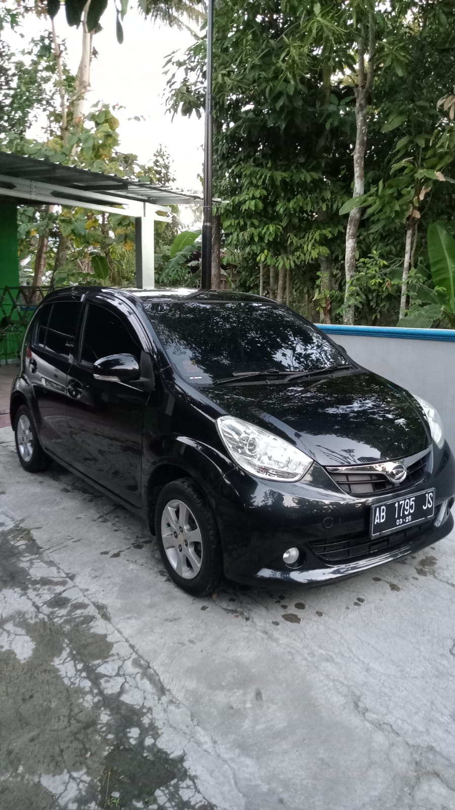 2012 Daihatsu Sirion 2012 Daihatsu Sirion
