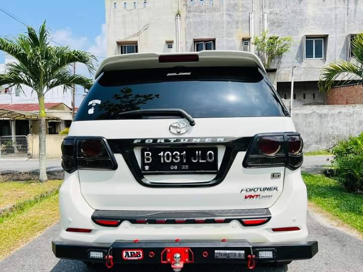 2013 Toyota Fortuner  2013 Toyota Fortuner