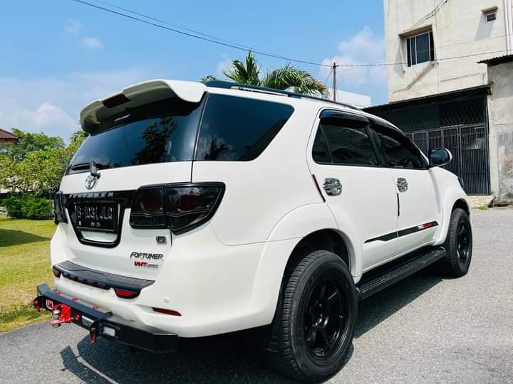 2013 Toyota Fortuner  2013 Toyota Fortuner