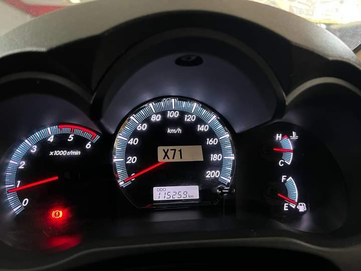 2013 Toyota Fortuner  2013 Toyota Fortuner