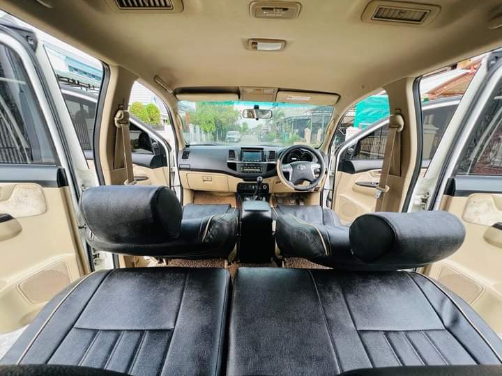 2013 Toyota Fortuner  2013 Toyota Fortuner