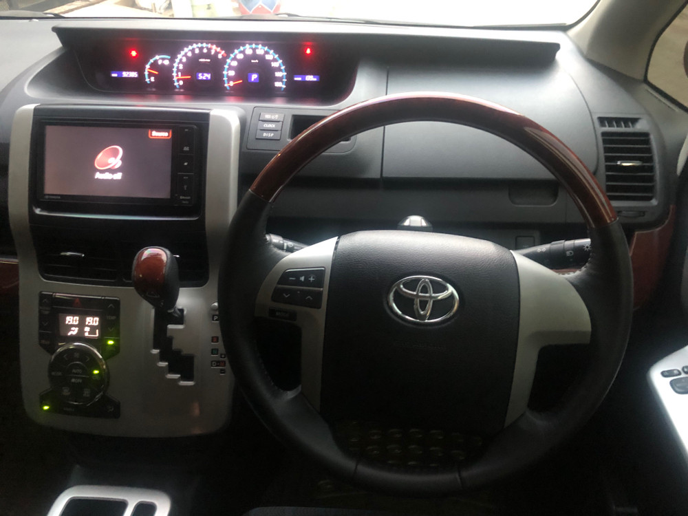 2015 Toyota NAV1 2015 Toyota NAV1