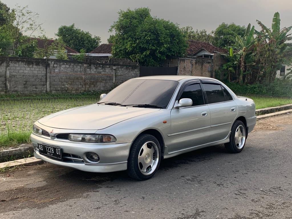 1993 Mitsubishi Galant 2.0 DOHC AT SDN Bekas 1993 Mitsubishi Galant 2.0 DOHC AT SDN Bekas