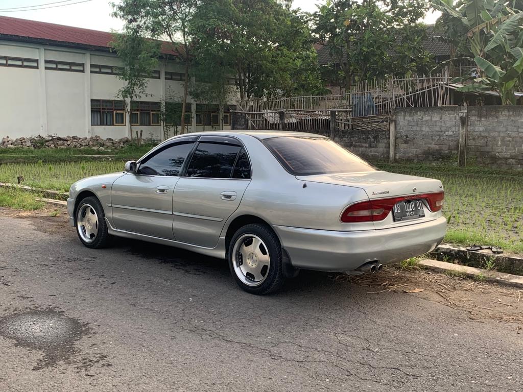 1993 Mitsubishi Galant 2.0 DOHC AT SDN 1993 Mitsubishi Galant 2.0 DOHC AT SDN