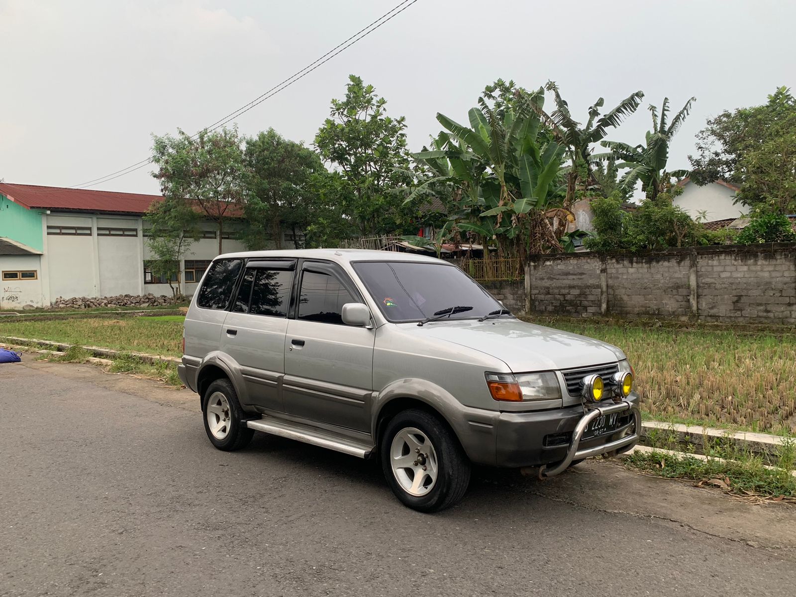 Old 1997 Toyota Kijang  1.8L LGX 1.8L LGX