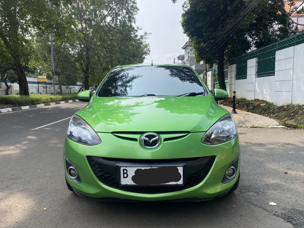 2013 Mazda 2 Hatchback