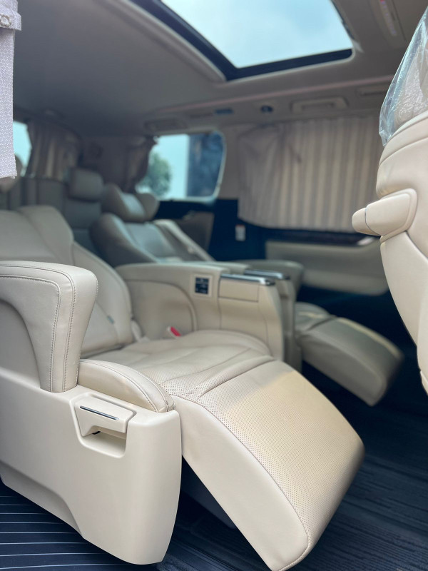2020 Toyota Alphard 2020 Toyota Alphard