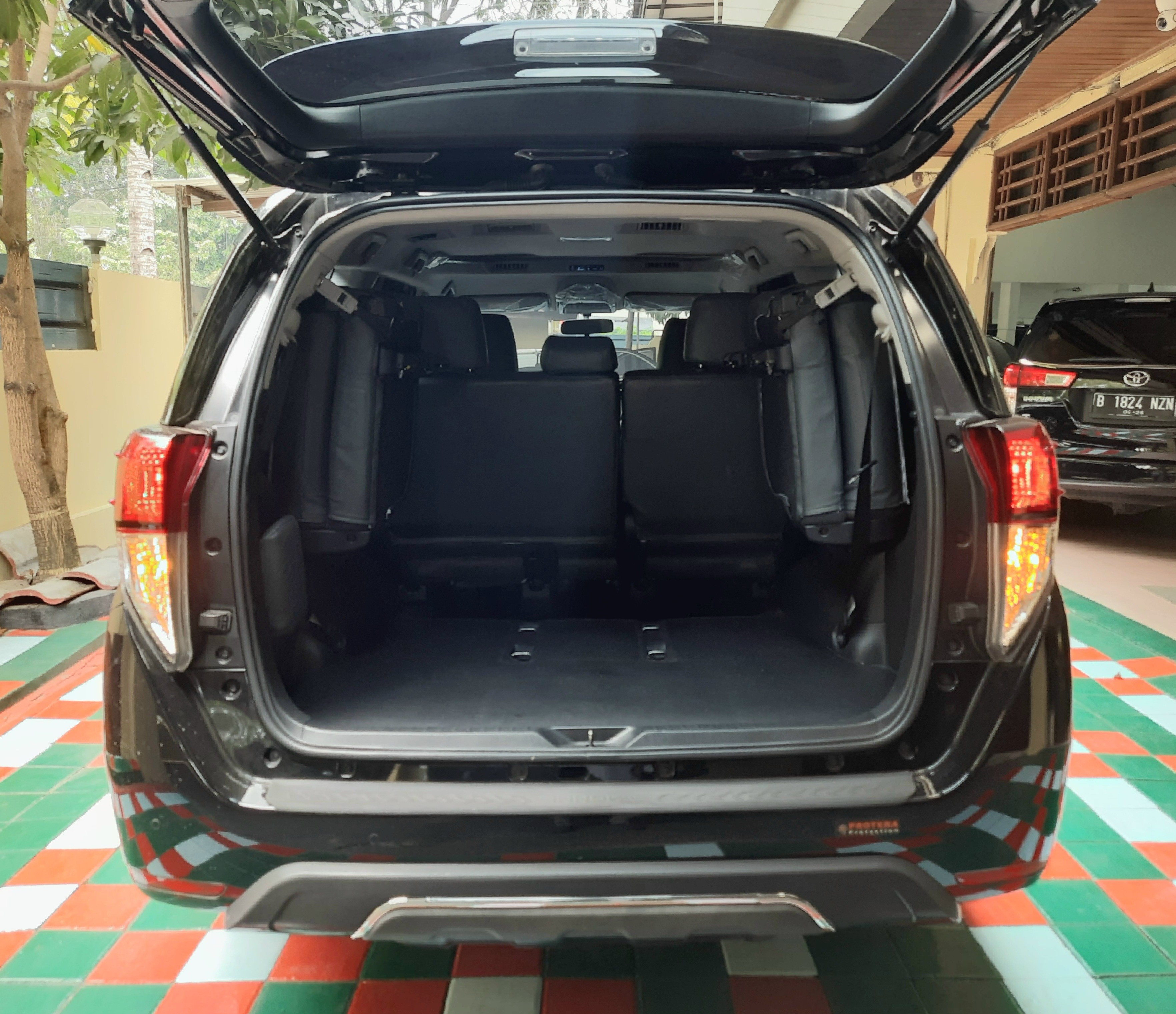 2021 Toyota Kijang Innova 2021 Toyota Kijang Innova