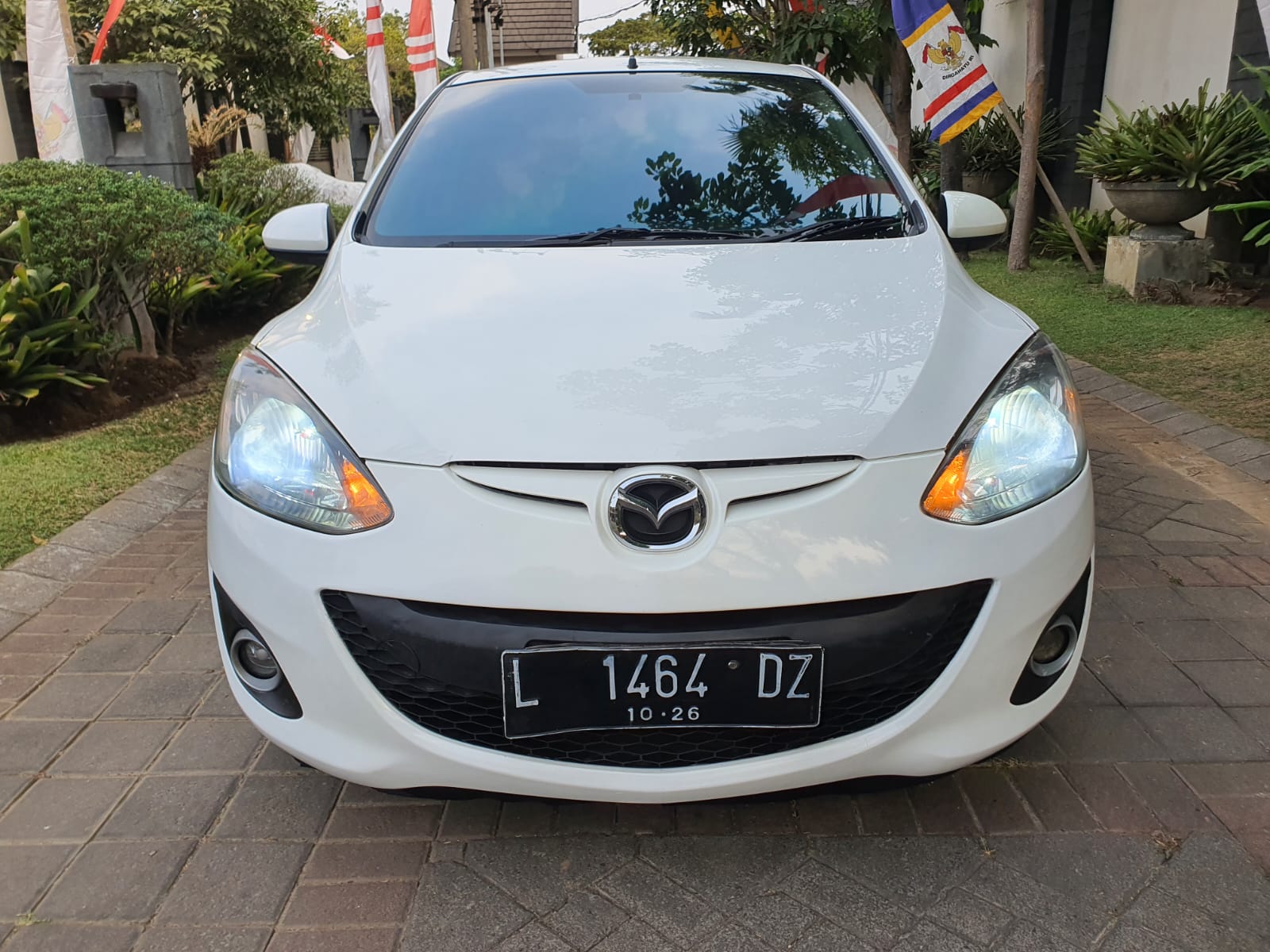 2013 Mazda 2 Hatchback Bekas 2013 Mazda 2 Hatchback Bekas