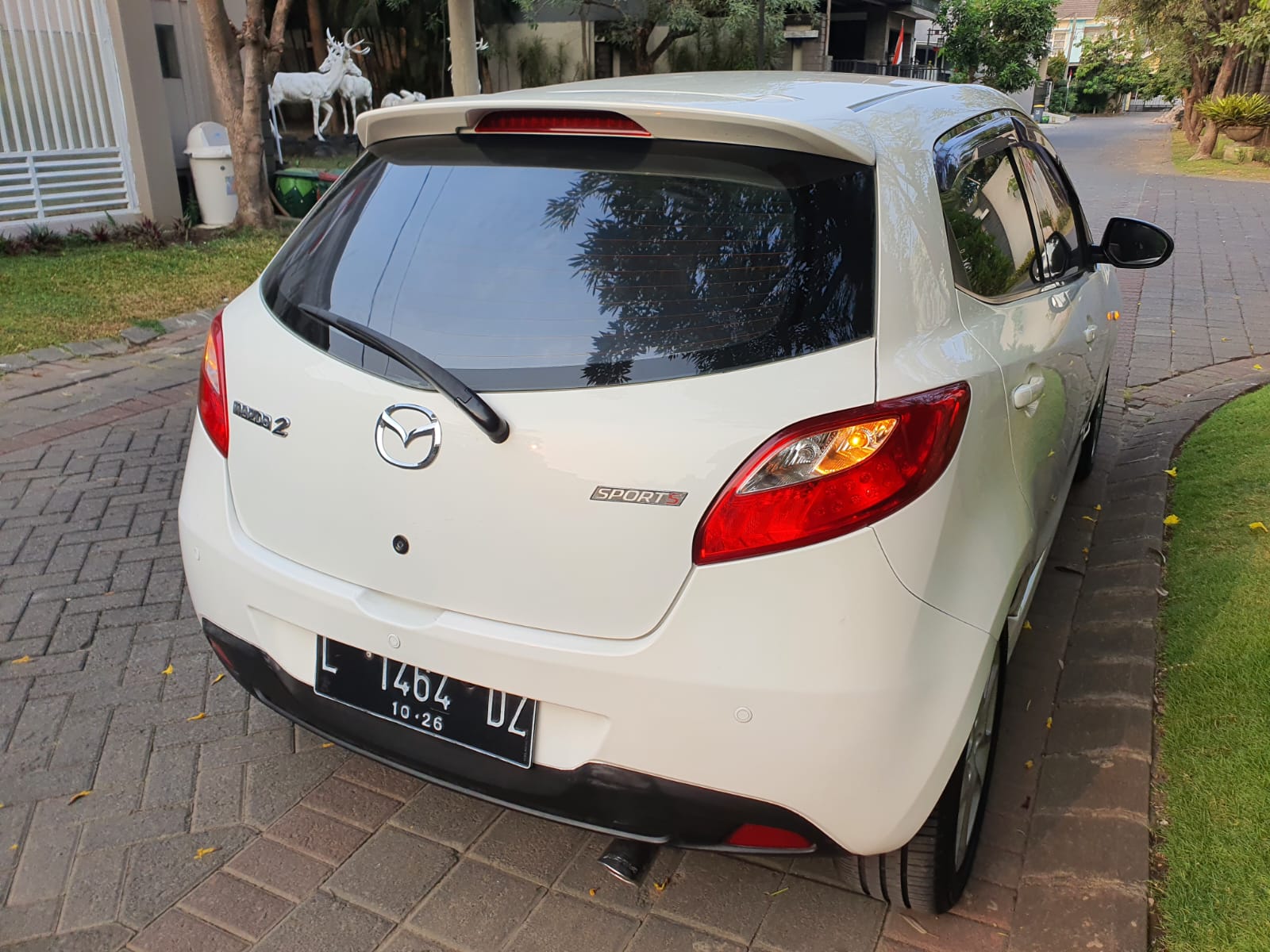 2013 Mazda 2 Hatchback 2013 Mazda 2 Hatchback