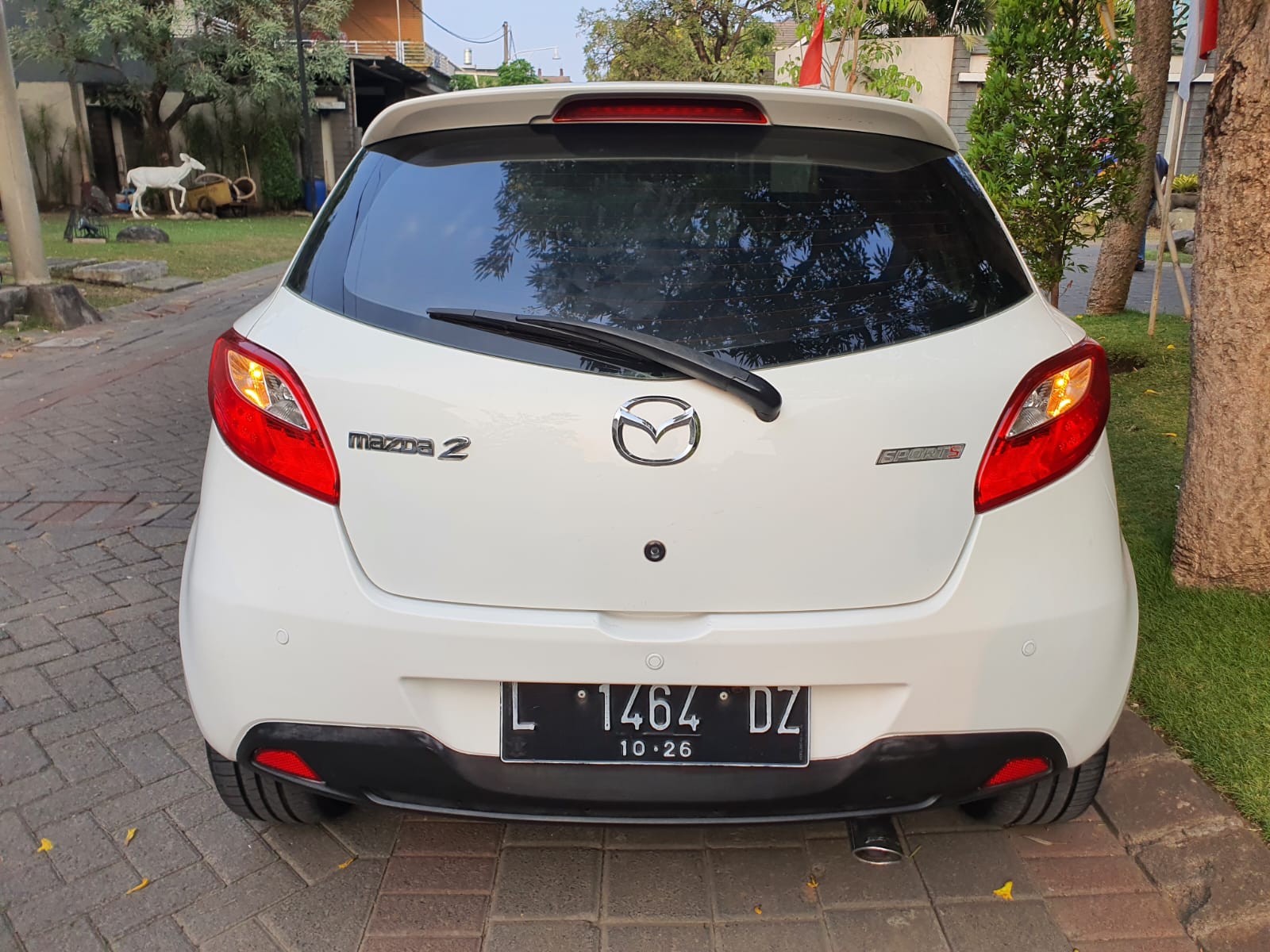 2013 Mazda 2 Hatchback 2013 Mazda 2 Hatchback