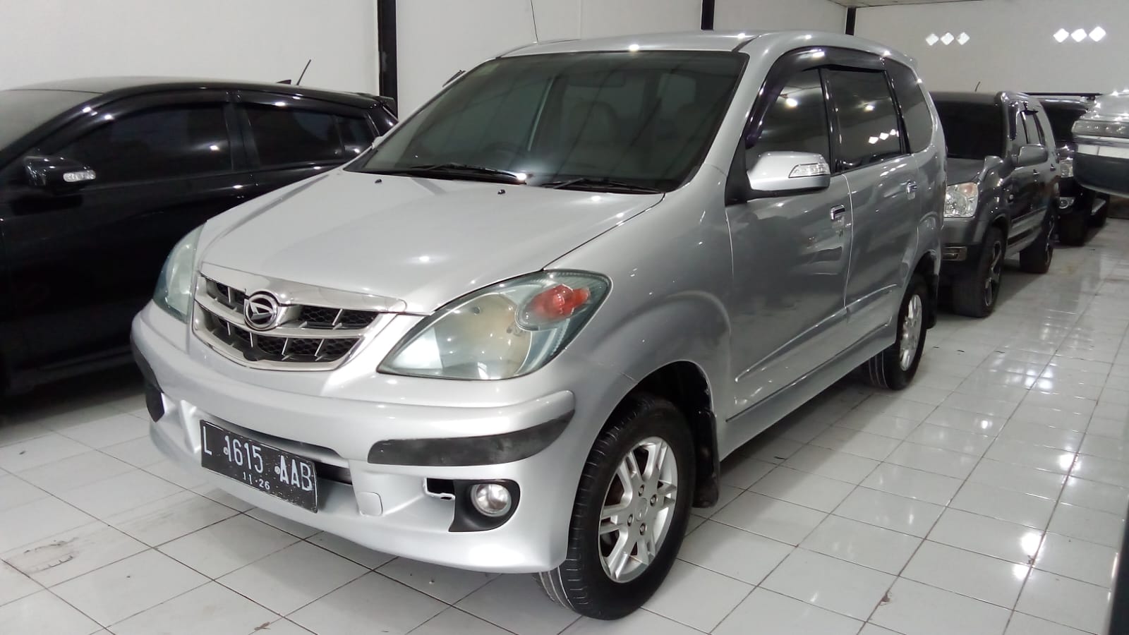 Second Hand 2011 Daihatsu Xenia Second Hand 2011 Daihatsu Xenia