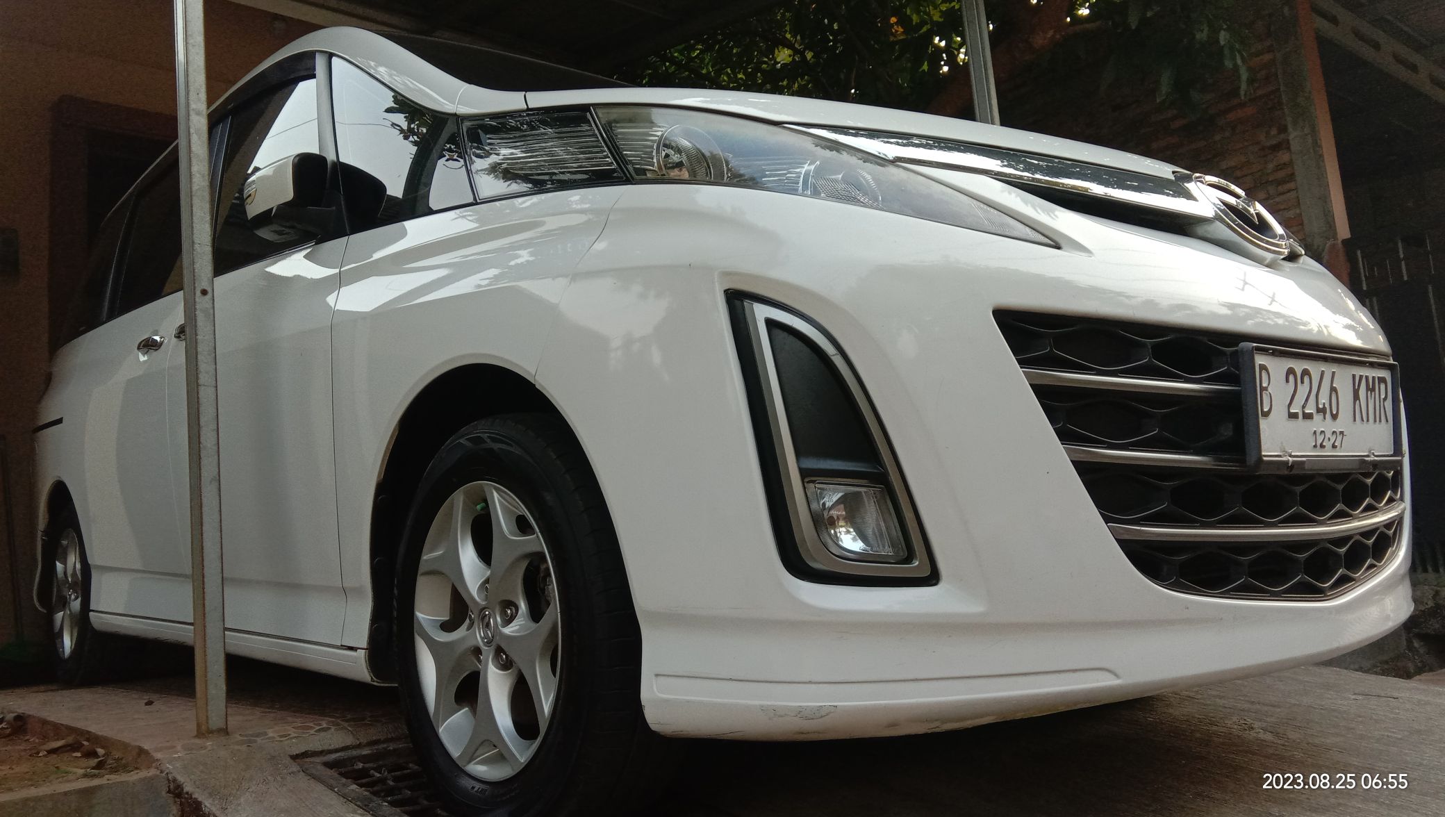 2012 Mazda Biante 2012 Mazda Biante