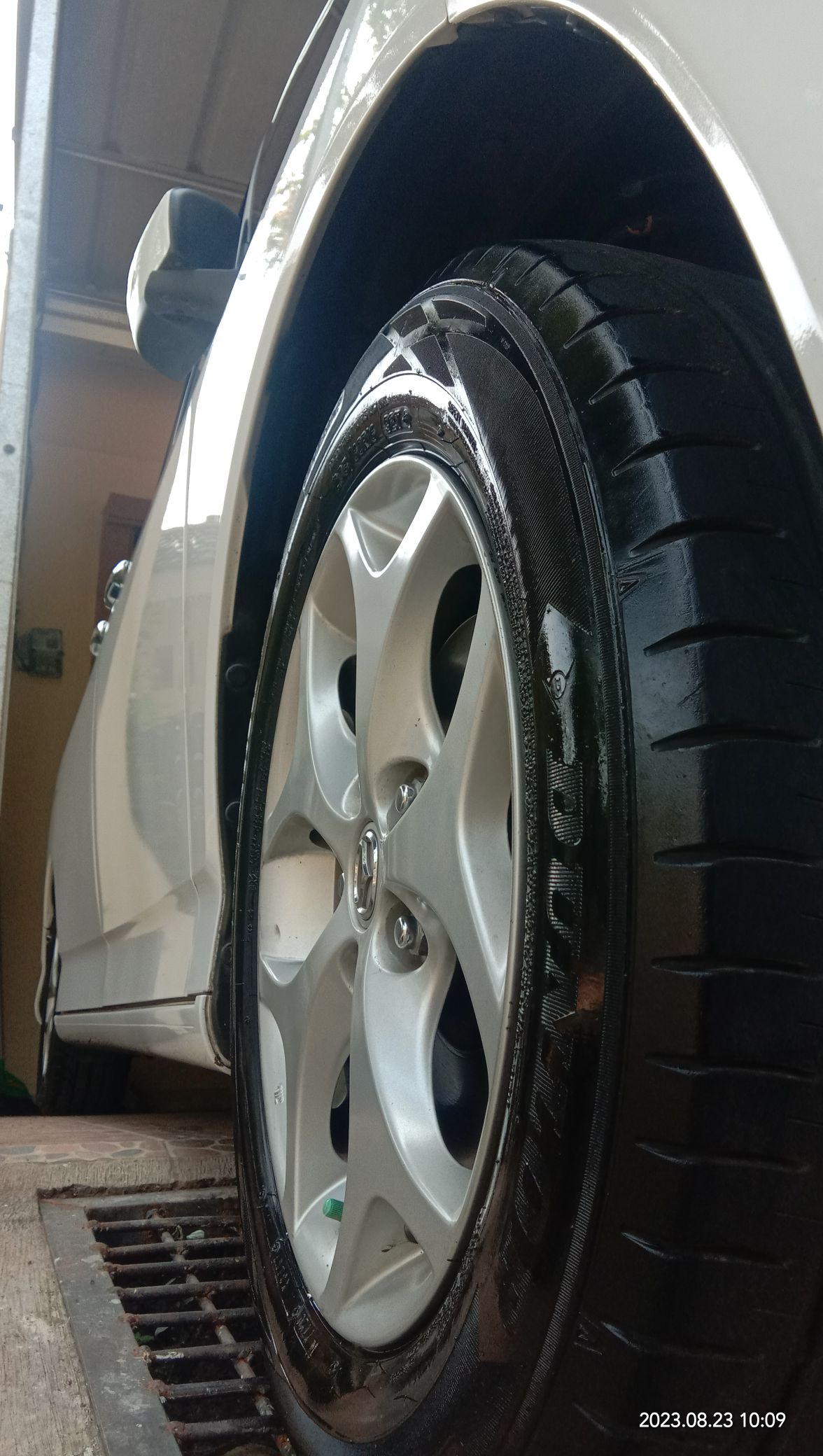 2012 Mazda Biante 2012 Mazda Biante